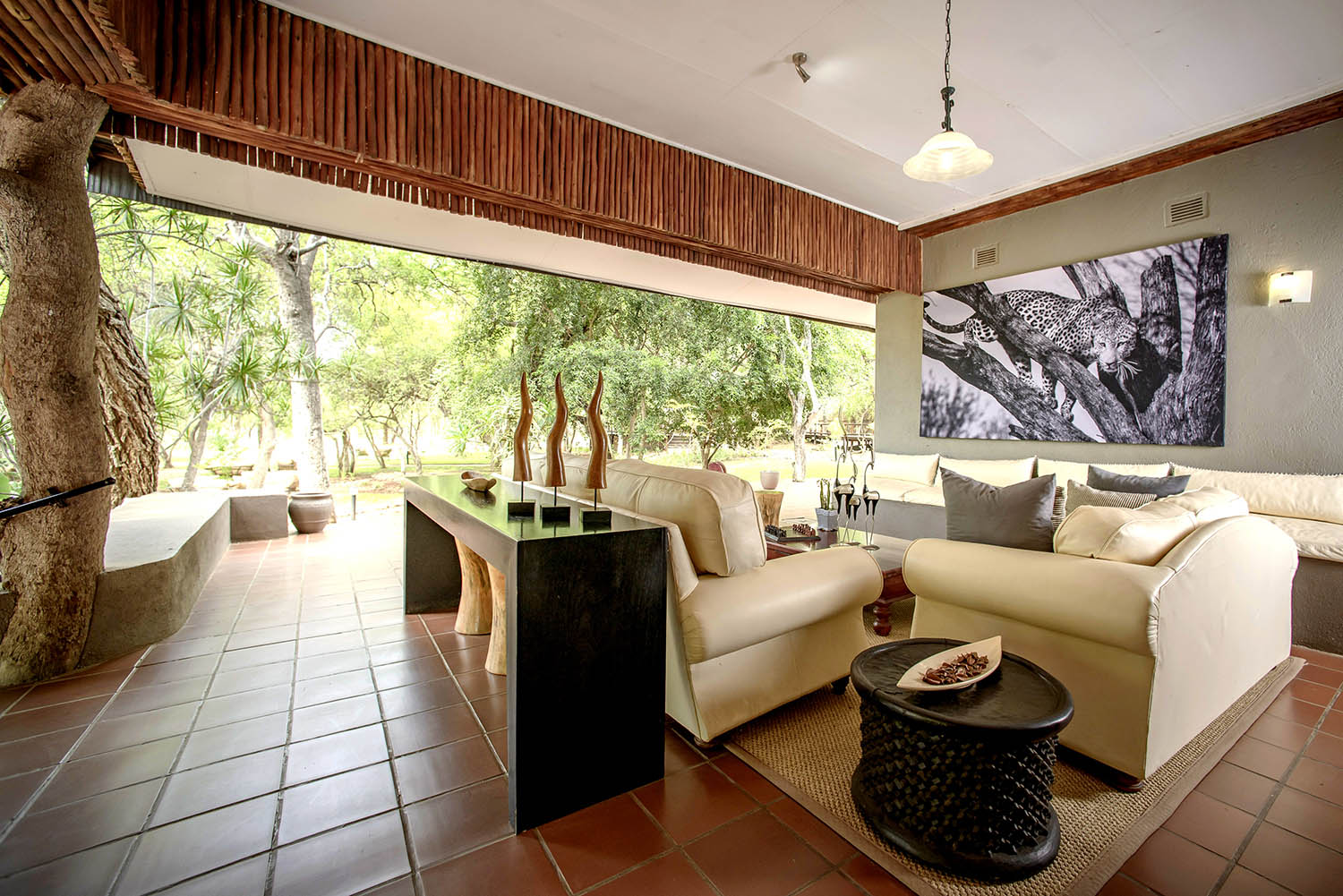 shiduli private game lodge karongwe portfolio drakensberg mountain range perfect family getaway gallery lounge view